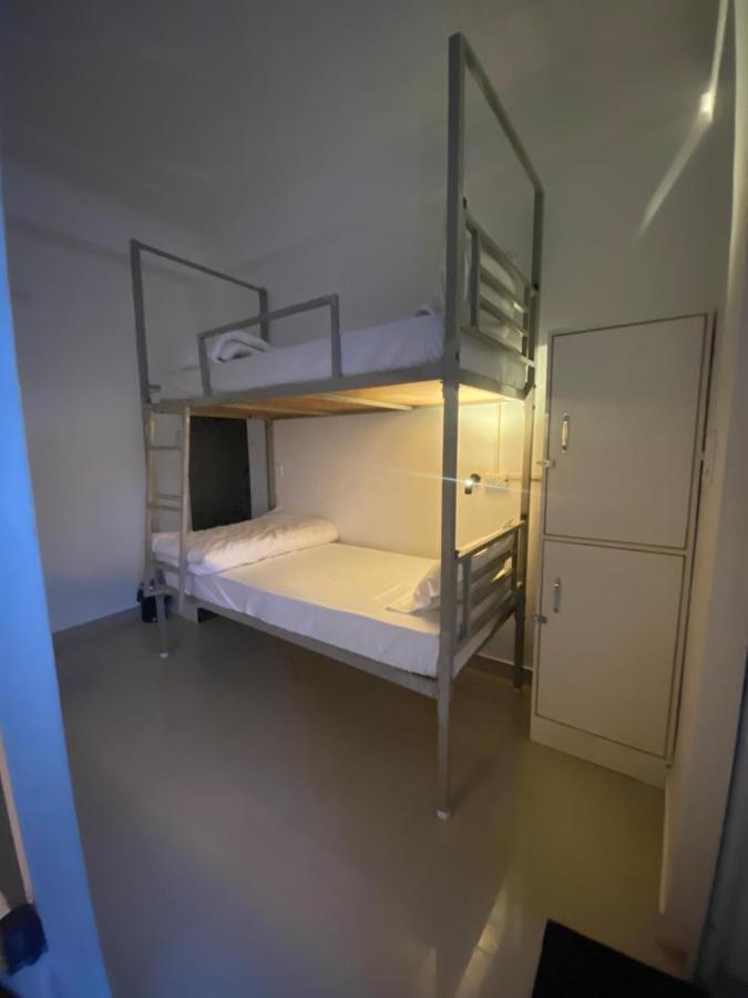 Hostel Hot - House Of Travellers, Rishīkesh Zewnętrze zdjęcie